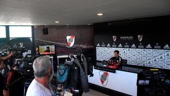 Los medios colapsaron la sala