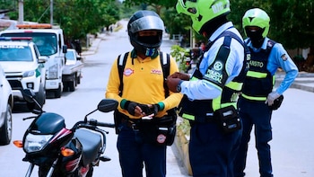 Agentes de tránsito fueron agredidos