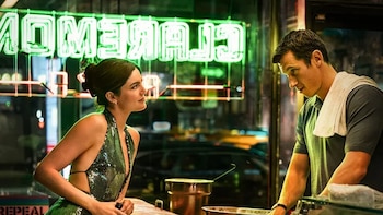 ‘Una noche al año’, la comedia romántica más rara que verás jamás y que quiere reabrir el debate sobre el sexo sin amor