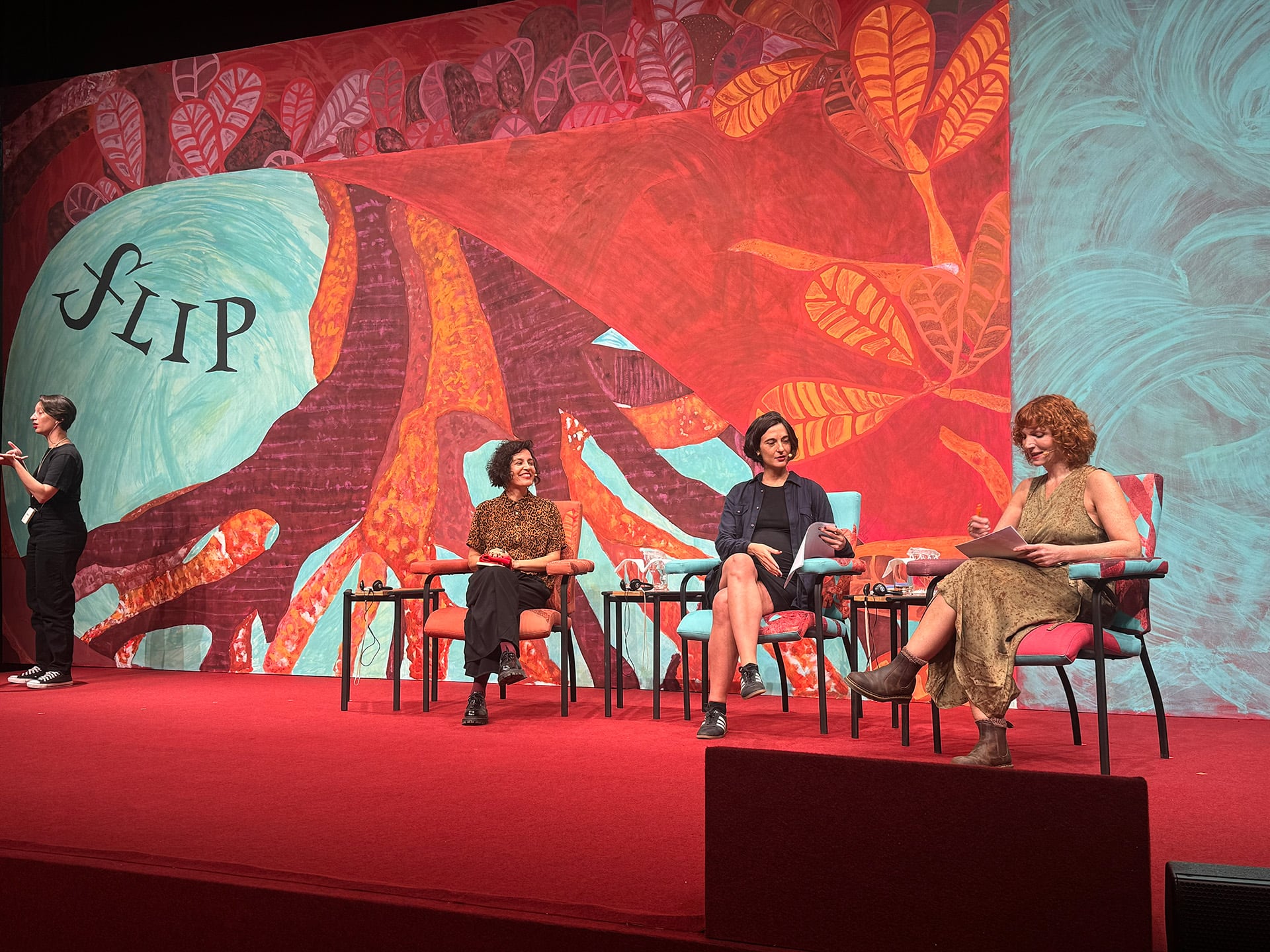 El FLIP, por sus siglas, o “flipi”, como le dicen ellos, es el Festival Literario Internacional de Paraty y ocurre de forma ininterrumpida en el invierno, desde hace 24 años