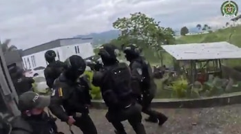 Policía halló armas, drogas y cerca de 50 asistentes en una presunta narcofiesta en Pereira - crédito Captura de pantalla