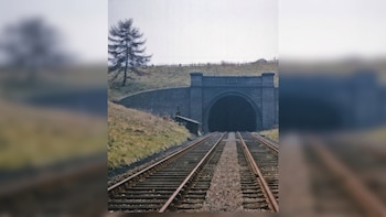 El túnel ferroviario más emblemático de Gran Bretaña que renació tras décadas de olvido