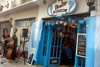 Bar "Lo de néstor", en