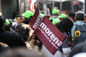 Morena enfrenta un debate interno