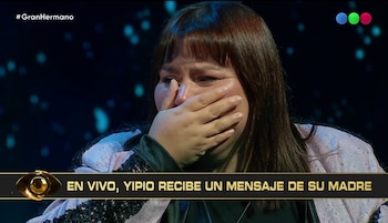 Laura, la madre de Yipio, le confirmó desde afuera de la casa de Gran Hermano que volvió a caminar tras la internación y la rehabilitación