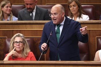 09/09/2026 El secretario general del PP, Miguel Tellado, interviene durante una sesión plenaria en el Congreso de los Diputados, a 9 de septiembre de 2026, en Madrid (España). El Gobierno se enfrenta a la primera sesión de control tras el inicio de curso, coincidiendo con la desclasificación de unos 40 documentos, fechados desde el 1 de julio hasta el 1 de agosto, relacionados con la crisis en Ceuta derivada por la entrada masiva de unos 80.000 migrantes desde la frontera con Marruecos. Saiz avanzó que se publicarían más informes relevantes si hubiera porque desde el Ejecutivo no tienen "nada que esconder".
POLITICA
Eduardo Parra - Europa Press