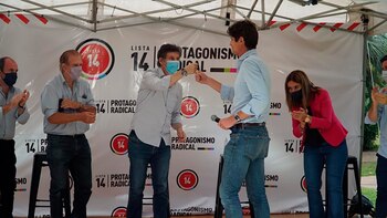 Martín Lousteau junto a Gustavo