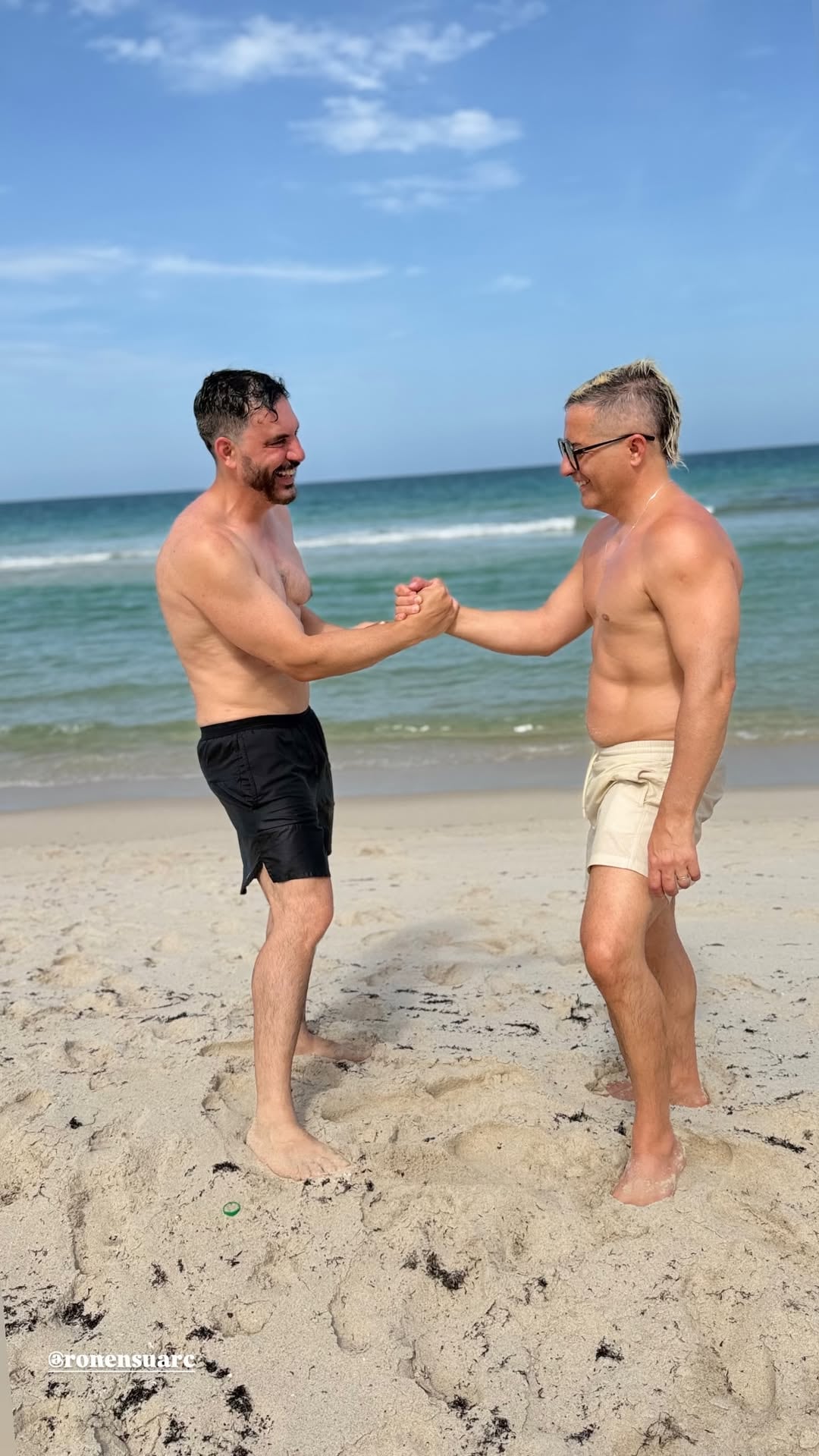 Una foto de Ángel de Brito junto a Ronen Suarc sumó repercusión a su estadía en la costa de Florida