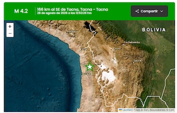 Mapa satelital de América del Sur con un cartel verde superior y una estrella verde que señala el epicentro de un evento sísmico