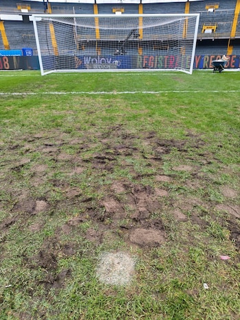 En redes sociales discuten la compatibilidad entre eventos musicales y fútbol profesional en El Campín ante inminentes partidos - crédito Redes Sociales/X