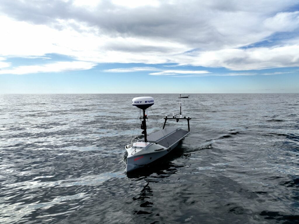 Dron marino monitorea buques de guerra chinos en zona económica exclusiva de Taiwán