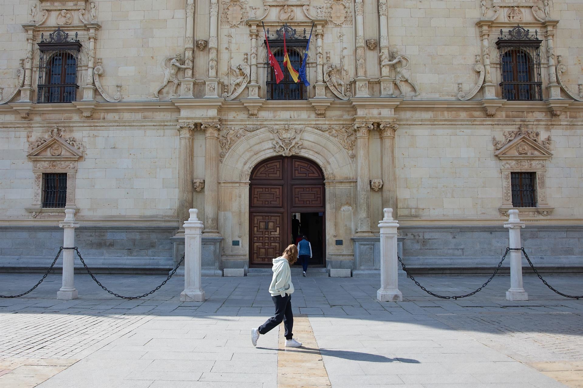 Joan Albert Amargós, Carlos Benavent y Rubem Dantas, nuevos miembros del Claustro Universitario de las Artes Joan Albert Amargós, Carlos Benavent y Rubem Dantas, nuevos miembros del Claustro Universitario de las Artes