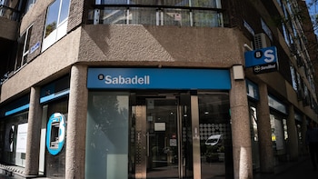 Banco Sabadell cae un 5%