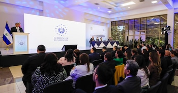 Las autoridades de El Salvador y Belice definieron el acuerdo comercial como una herramienta sujeta a revisiones, con la meta de ampliar productos y mejorar la conectividad logística./ (Redes Adriana Mira)