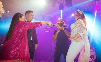 Con esta foto compartida por