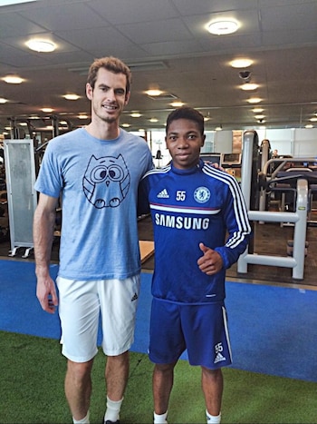 La imagen de Musonda junto