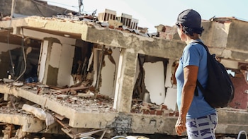 Aumentan a más de 3.800 los fallecidos por los terremotos en Venezuela