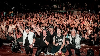 Alux Nahual prepara su regreso