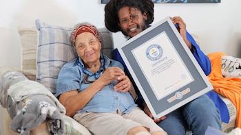 La chef jamaiquina de 96 años que se volvió influencer y logró un récord Guinness
