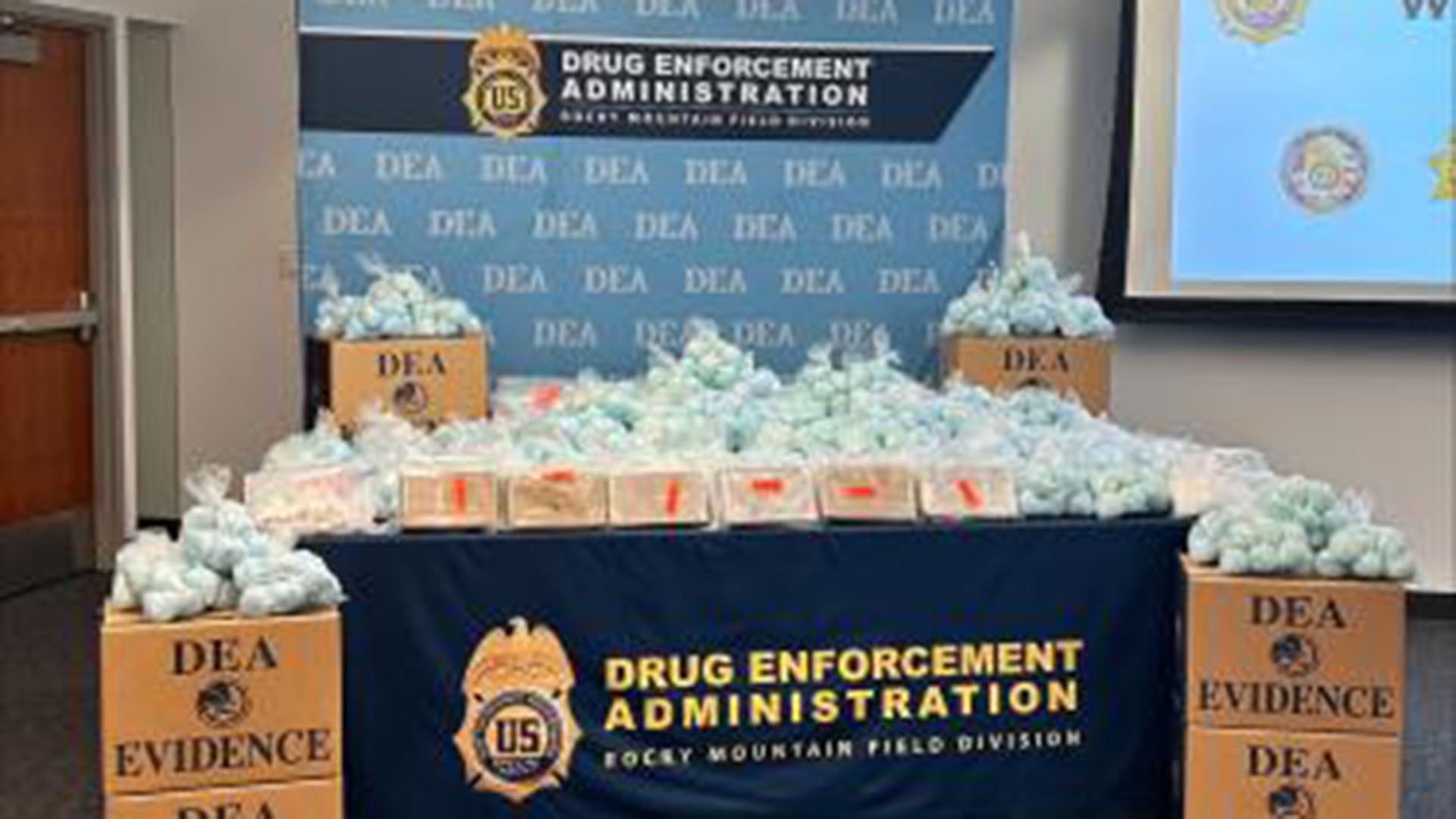 Alerta en la frontera Argentina por la detección de una nueva droga sintítica mas potente que el fentanilo en Brasil, EEUU, Canadá y Mexico (Créditos: DEA)