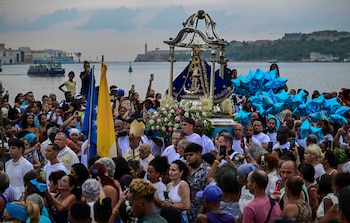 Celebración a la virgen de la regla y yamayá en Cuba