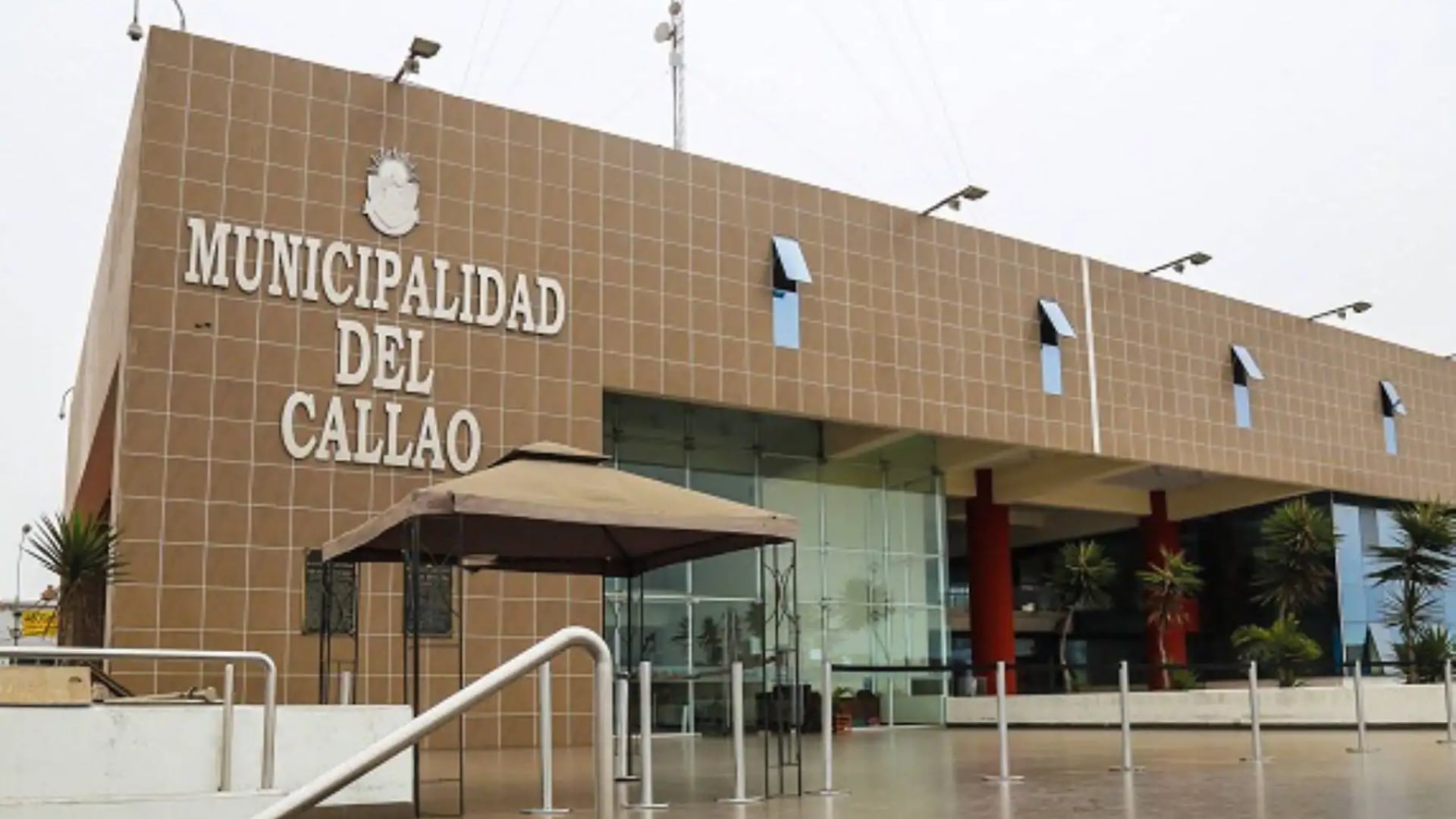 Renovación Popular también lidera la elección municipal provincial, aunque los resultados aún están pendientes de las actas que deben ser remitidas a los JEE antes de la proclamación definitiva. Foto: Andina