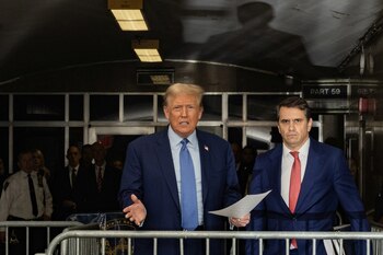 Trump y su equipo tratan