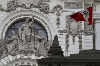 Las tres funciones clásicas del