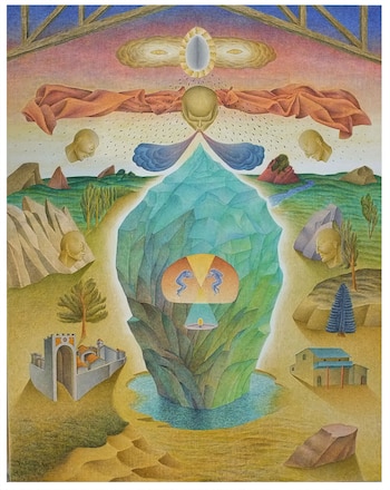 Pintura con montaña central de cristales, cabezas flotantes, figuras humanas dentro de la montaña, construcciones, árboles y un cielo al atardecer