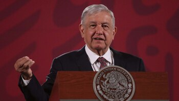 Morena: arranca la encuesta para