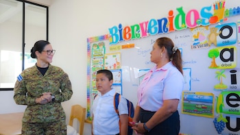 El 99% de los centros educativos de El Salvador reanudó las clases presenciales tras la disminución de las lluvias