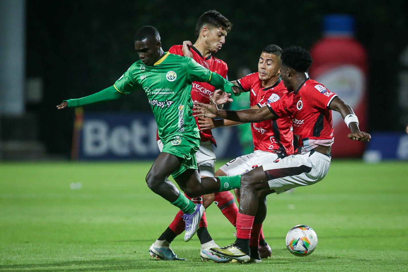 Real Cundinamarca tendrá dos bajas de los jugadores que fueron titulares en la ida, luego de ser expulsados en los primeros 90 minutos - crédito Colprensa - Cristian Bayona