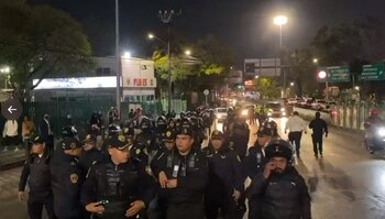 Tras el diálogo, agentes policíacos