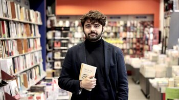 Cuatro libros que el poeta