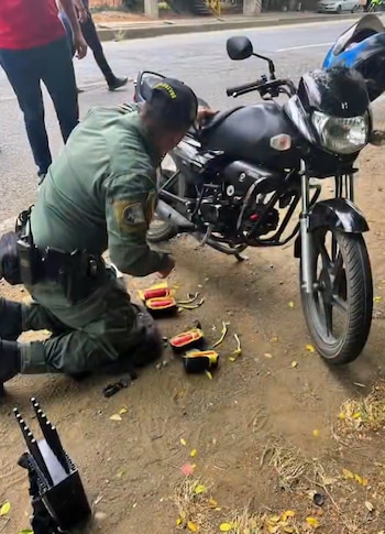 La acción coordinada entre Policía, Ejército y comunidad demuestra la importancia de la cooperación ante las amenazas armadas en el Valle del Cauca - crédito @PoliciaCali/ X