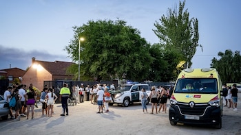 Enviar mensajes claros y prestar "especial atención", consejos para atender a personas con discapacidad en emergencias