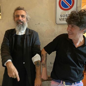 Maxi Trusso y el diseñador