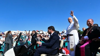 Último día del papa León XIV en España, en directo: el pontífice se dirige al puerto de Santa Cruz de Tenerife para el acto final de su viaje