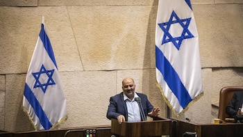 El partido árabe-israelí Lista Árabe Unida incorpora a un exoficial de Policía judío para las elecciones