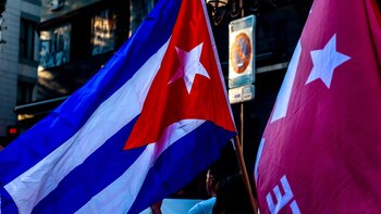 Podemos e IU critican a