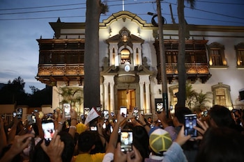 La llegada del Papa Francisco a Lima tras su viaje a Trujillo y su traslado a la Nunciatura Apostólica. (Papa Francisco en el Perú)