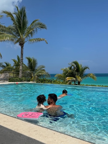 Las vacaciones de Cristian Cuti Romero