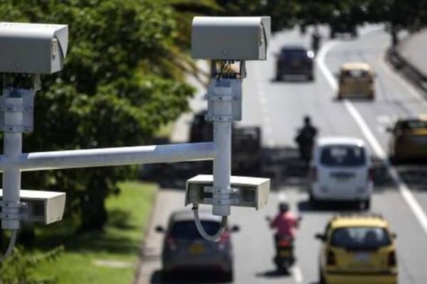 La ministra Elsa Noguera señaló que los cambios en preparación buscan evitar que las cámaras de fotodetección sean utilizadas principalmente como mecanismos de recaudo - crédito Colprensa