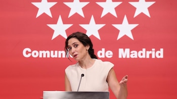 Ayuso alerta del "desprestigio" de