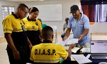 Diasp é o departamento responsável pela emissão dos documentos que autorizam o porte de armas de fogo no Panamá. (MinSeg)