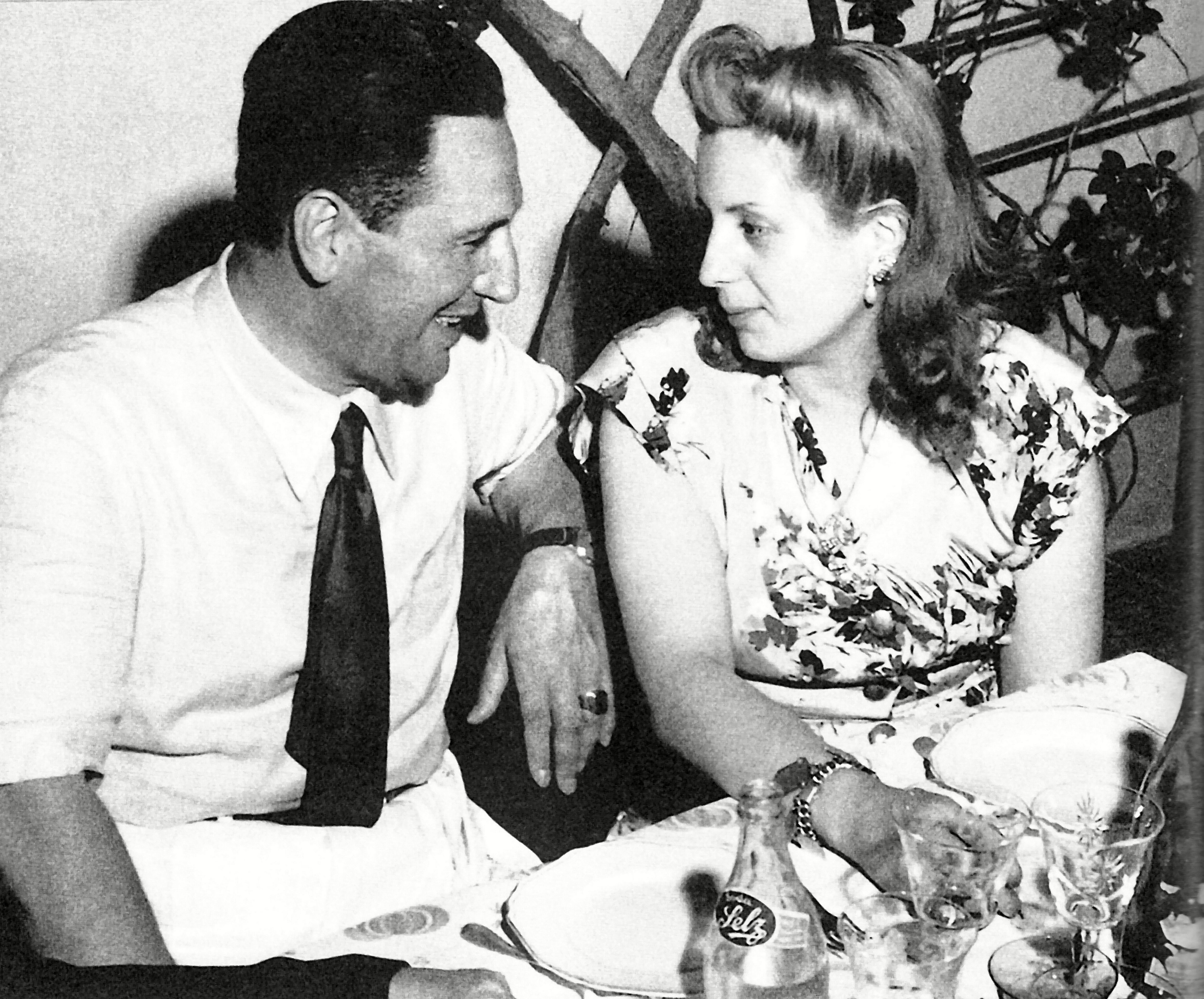 Sus camaradas militares siempre le criticaron su relación con Eva Duarte