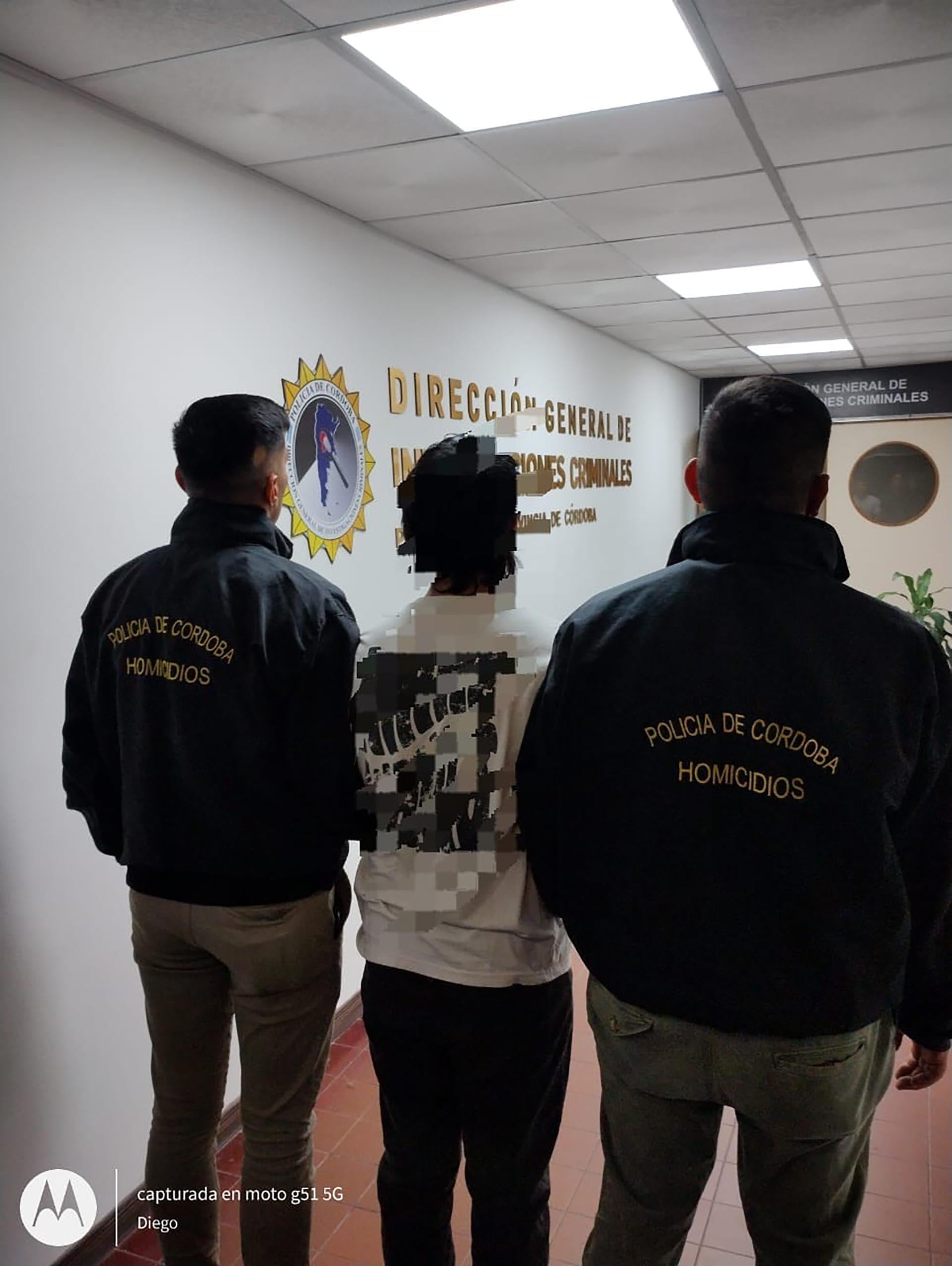 El rugbier fue detenido horas más tarde en su domicilio, mientras se encontraba con su familia