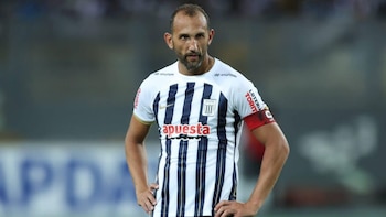 Hernán Barcos se va de