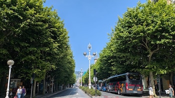 Las temperaturas alcanzarán los 30ºC este lunes en la Península pero un frente romperá la estabilidad por la tarde
