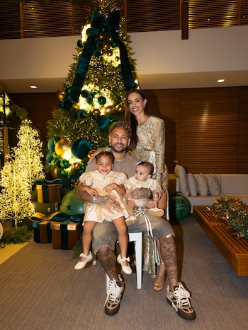 La Navidad de Neymar junto